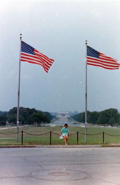 1-7-1986_009.jpg - Fernblick aufs White House