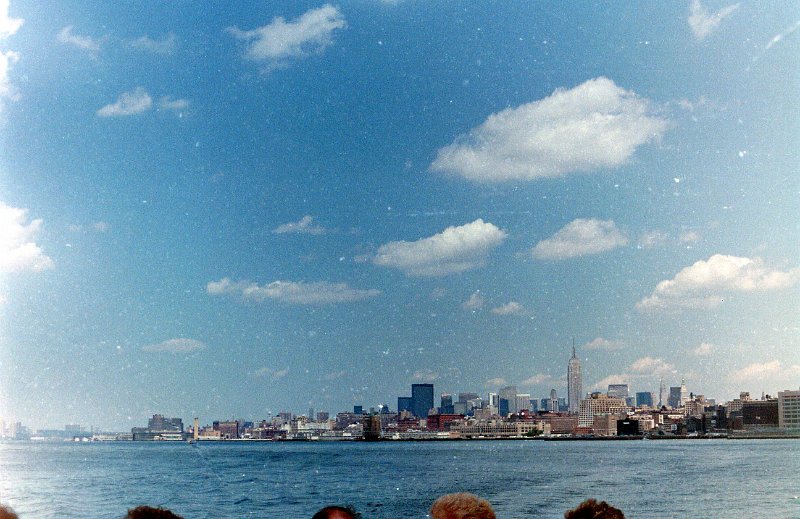 1-7-1986_051.jpg - Die City vom Boot