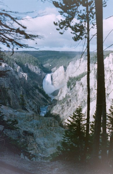 1997-10_0623.jpg - The Falls of the Yellowstone River